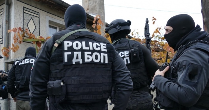 Снимка МВР28 годишен мъж е задържан за разпространение на наркотици при полицейска операция