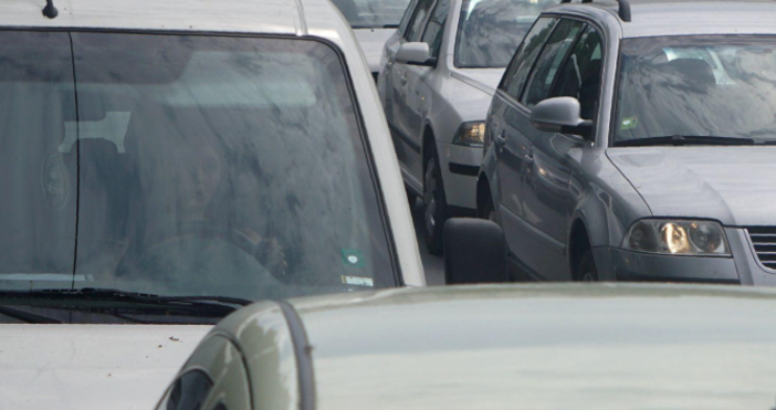 Автомагистлала Тракия е трудно проходима в района на Пловдив Трафикът