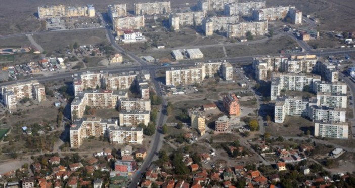 Снимка Булфото, архивНа пазара на жилищни имоти в България няма