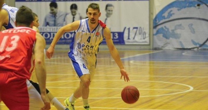 Александър ДечевБаскетболистът на Черно море Тича Пламен Алексиев е щастлив