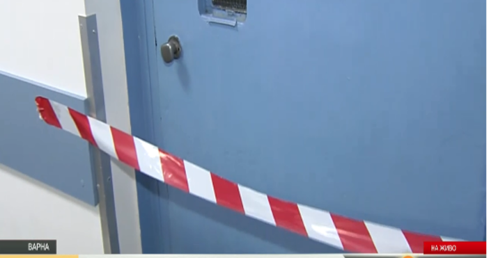 Кадри бТВБолничен асансьор пропадна във варненската болница Св Анна В