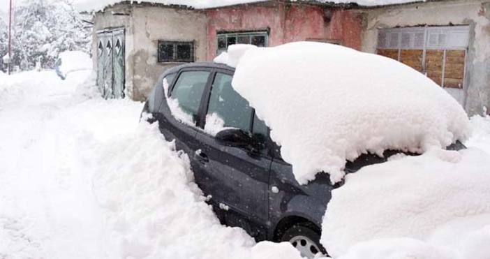 Тънкостите на управлението на кола през зимата са сложно нещо