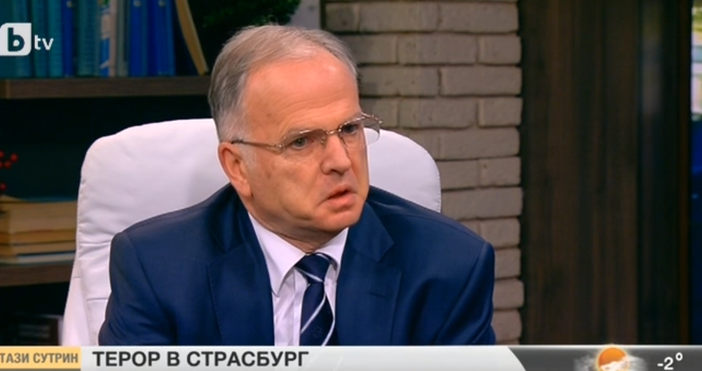 Кадър: БТВЕкспертът по борба за тероризма Боян Чуков коментира в