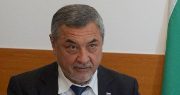Валери Симеонов беше избран за заместник председател на парламентарната комисия по
