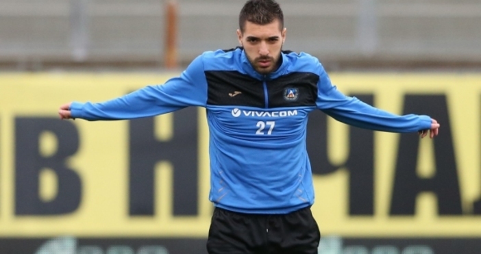 Проблемите на Левски не спират да се множат в края