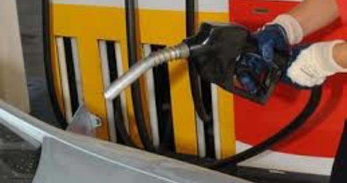 Пловдивчанка зареди гориво на бензиностанция и остана шокирана от касовата бележка
