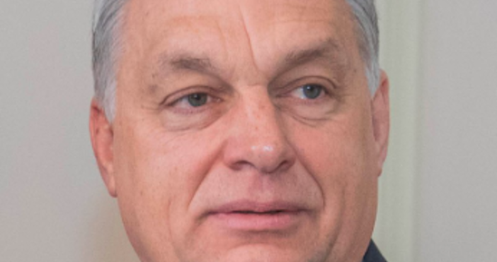 Десният премиер на Унгария Виктор Орбан ще премести офиса си