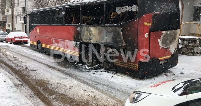 Снимка BulNewsАвтобус на частната бургаска фирма Динита с който се возят