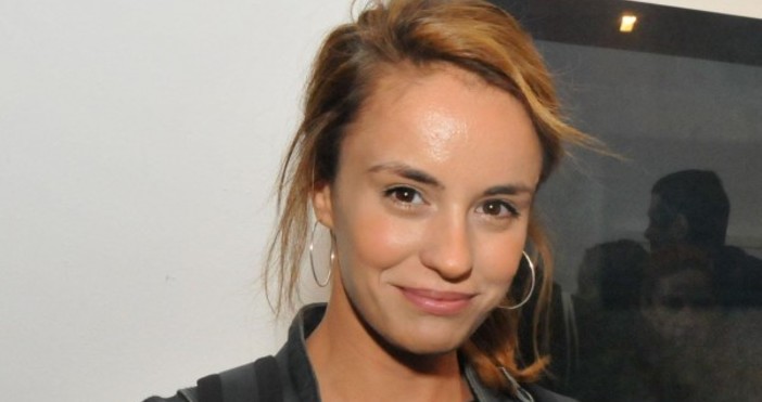 Любовникът ми Снимка с такъв текст пусна в социалната мрежа Инстаграм