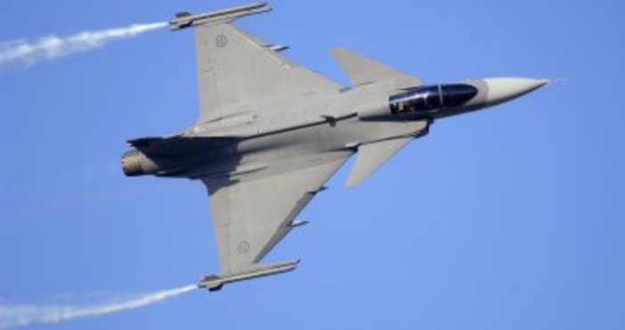 Швеция отново рекламира изтребителите си Грипен и твърди че е