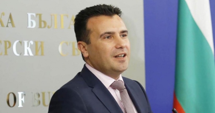 Македонският премиер Зоран Заев е кацнал в София заради обилния
