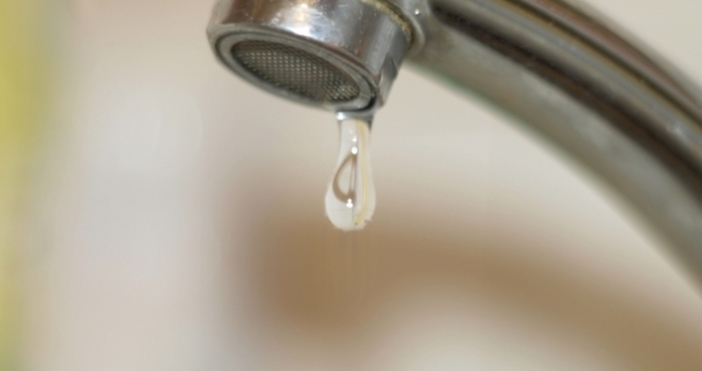 Поради възникнали аварии ВиК спира водоподаването в следните райони –