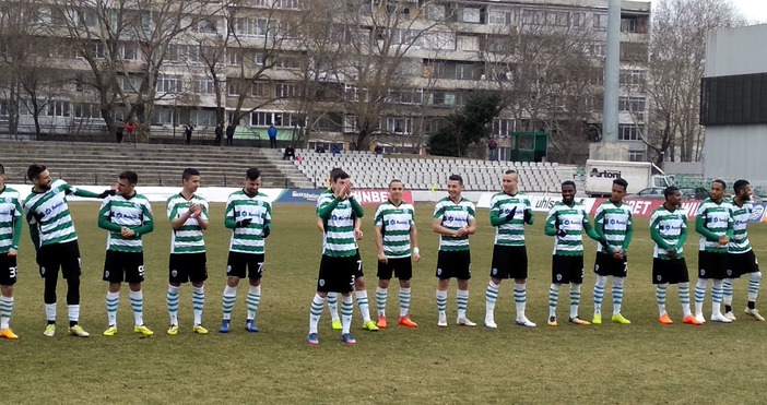 Четирима футболисти на Черно море са с проблеми преди мача