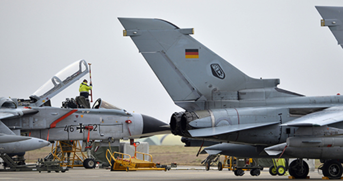 Испания официално се присъедини към френско германската програма за създаването на