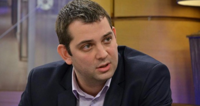 Председателят Димитър Делчев ще е водещият кандидат на Движение България
