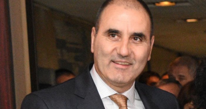 ГЕРБ и СДС ще представят кандидатите си за членове за