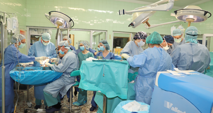Снимка ВМАСпециалисти от Военномедицинската академия извършиха поредна чернодробна трансплантация 4 часовата интервенция приключила минути