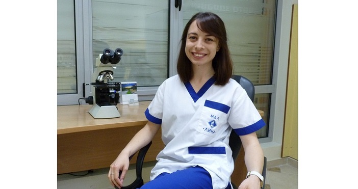 26-годишната д-р Калина Лазарова от последния випуск на Медицински университет