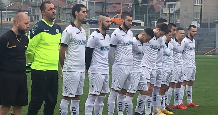 Отборът на Тополи завърши 1 1 със Светкавица в мач от