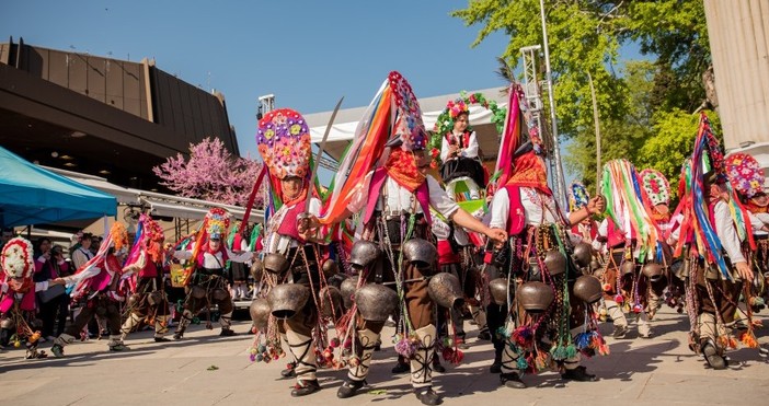 фото  visit varna bgВарненски карнавал 2019 ще се проведе днес 13 април в