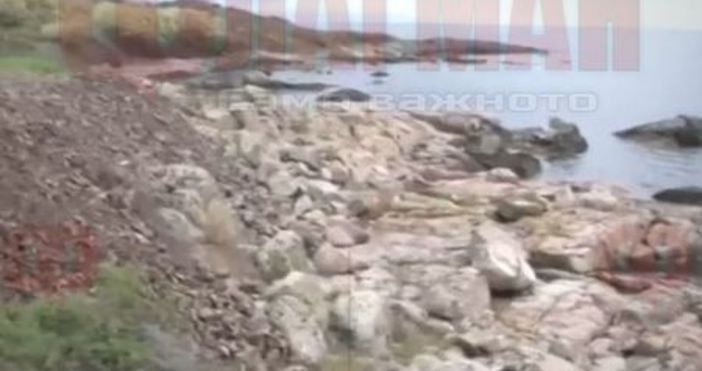 Снимка ФлагманПредстои проверка за скалите край Черноморец засипани с камъни