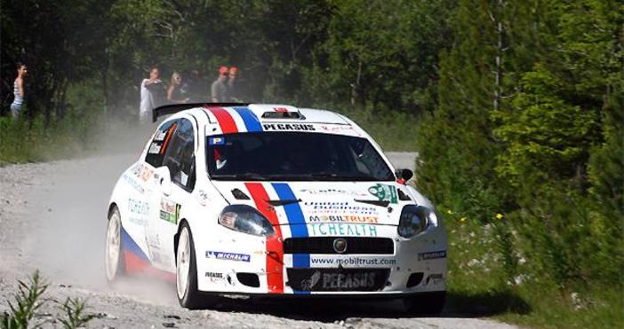 Всички 33 екипажа които вчера преминаха през административната проверка днес