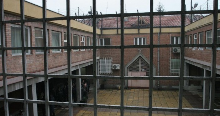Снимка БулфотоОкръжният съд в Кюстендил постанови 11 години затвор при