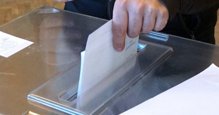 ГЕРБ печели 27 94 подкрепа в 23 ИР в София сочат