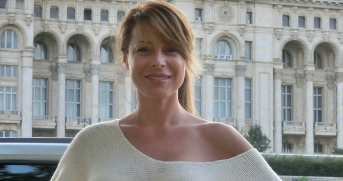 Клета майка България клета българска писменост написа Мира Добрева в