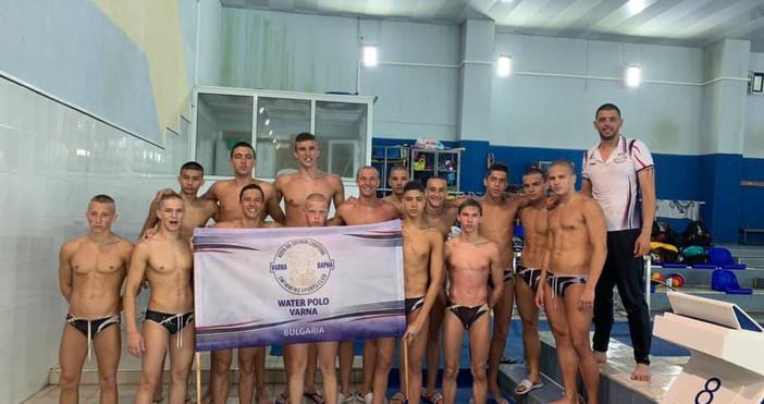 Отборът на КПС Варна вдигна шампионската титла в държавното първенство