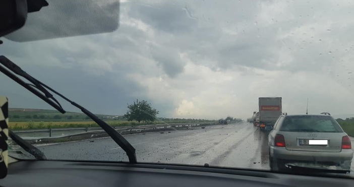 Снимки Данил Демирев Виждам те КАТ ВарнаКатастрофа е станала