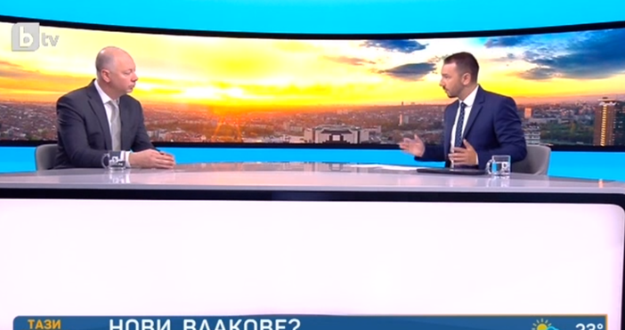 Кадър: БТВМинистърът на транспорта Росен Желязков бе попитана в ефира