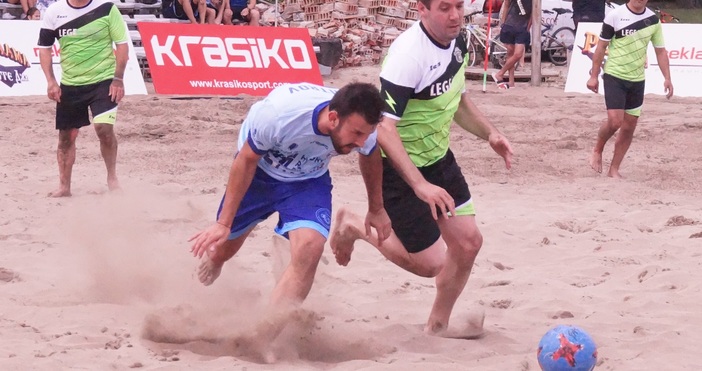 Днес в Бургас стартира новото държавно първенство по плажен футбол