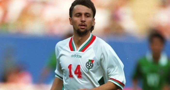 Бончо Любомиров Генчев е български футболист нападател Роден е на 7 юли 1964 в Генерал Тошево Висок