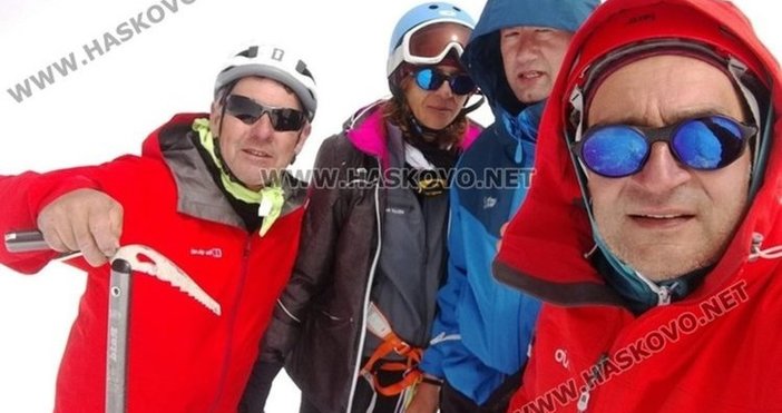 Източник и снимка Haskovo netТрима хасковлии и варненка погледнаха света от