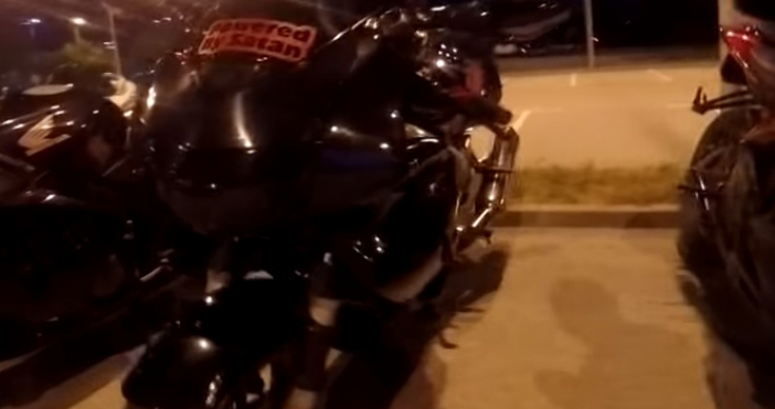 Група рокери наричаща се Разкрепостени мотористи Пловдив публикува видео на