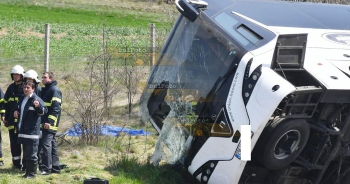 Източник Фокус снимка БулфотоЖена пострада тежко при възникнало пътнотранспортно произшествие между автобус и