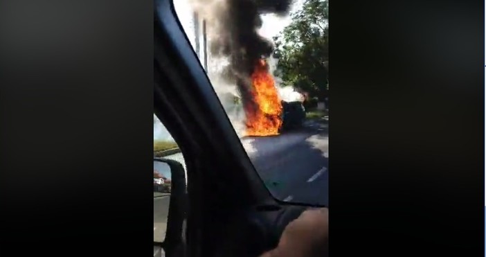 видео: Мартин Желязков, Виждам те КАТ - ВАРНААвтомобил се е запалил