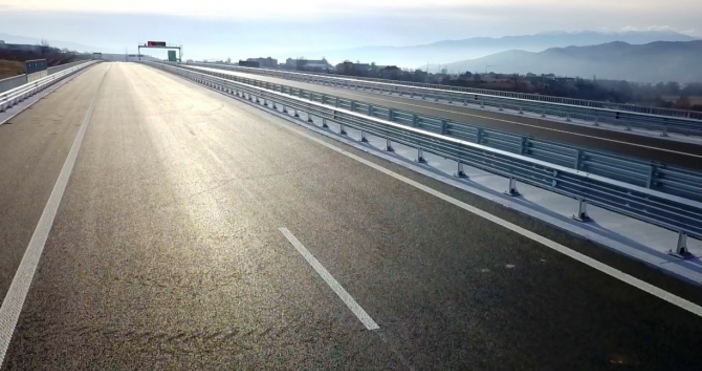 Снимка  АПИ15 сигнала за проблеми по магистрала Струма  са постъпили в Института за