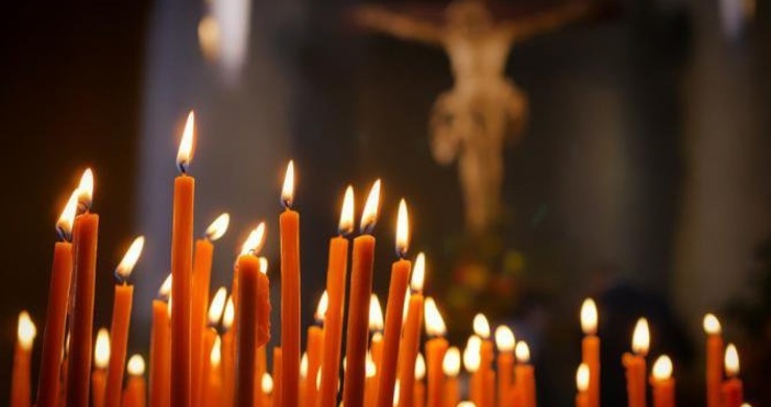 Снимка БулфотоПравославната църква празнува днес Преображение Господне, един от най-светлите християнски