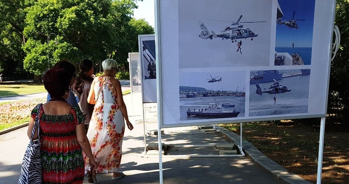 снимки БулфотоФото изложбата 140 години военен флот на България проследява