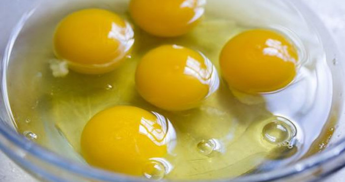 Яли ли сте някога сурови яйца А замисляли ли сте