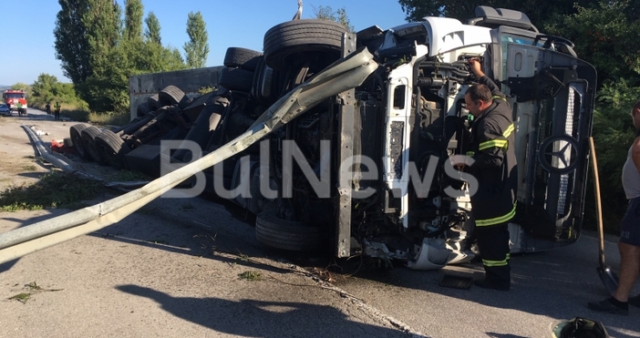 снимка BulNewsТежка катастрофа е станала на международния път Е 79 между Мездра