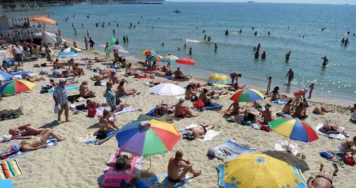 bTVПо Черноморието ще преобладава слънчево времеВ събота ще преобладава слънчево