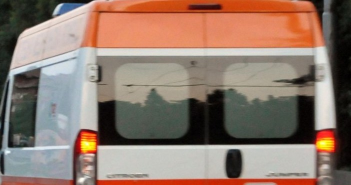 Снимка БулфотоТежка катастрофа на главния път към ГКПП Маказа в