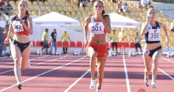Снимка: bgathletic.comНай-добрата ни спринтьорка Ивет Лалова спечели златен медал на Балканиадата