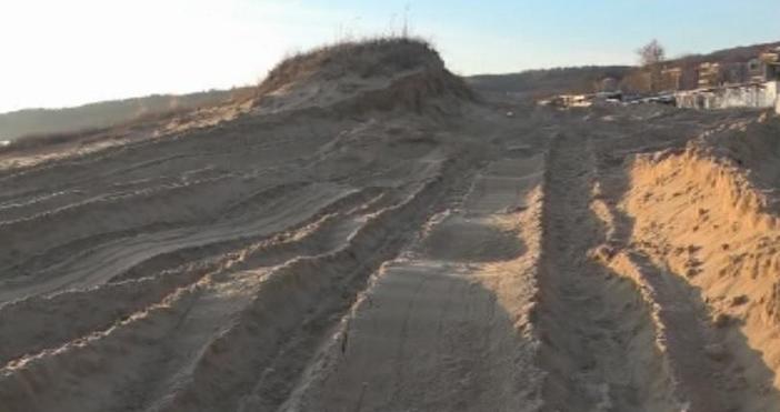 Започва делото за разораните дюни на къмпинг Смокиня край Созопол.