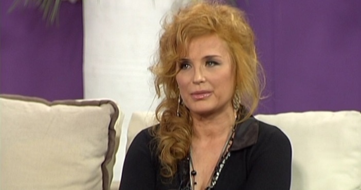 На 12 септември рожден ден празнува актрисата Аня Пенчева Тя черпи семейство близки