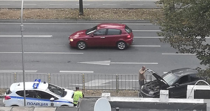 Снимки читателЗа катастрофа пред възловото кръстовище до Експресбанк във Варна
