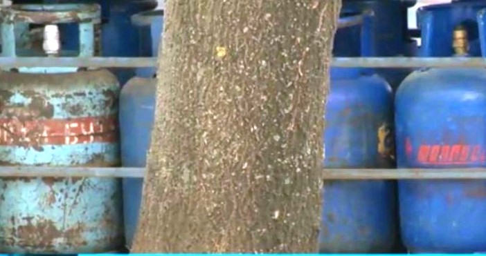 Трима работници пострадаха при взрив в частна фирма за производство